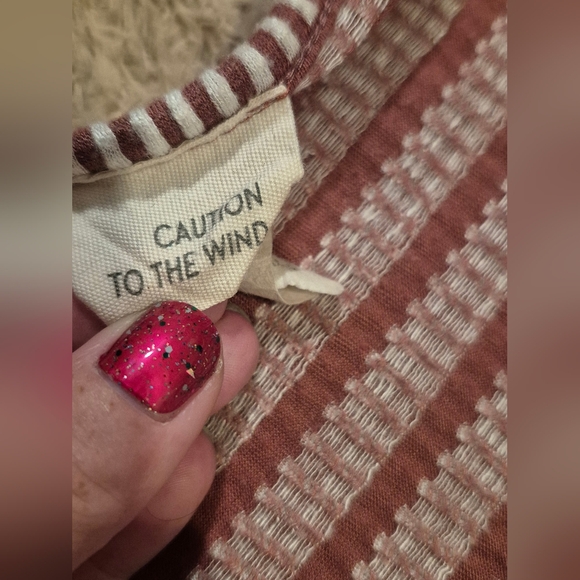 Caution to the Wind Wrap Dress Small EUC - Picture 9 of 12